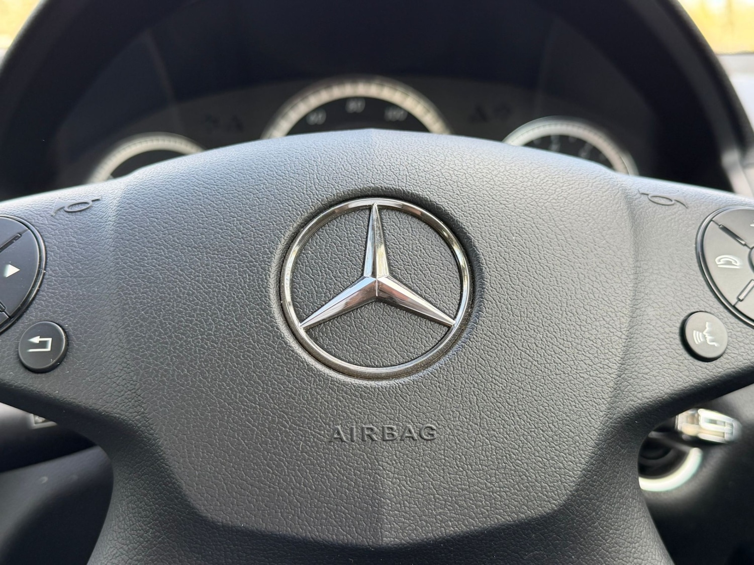 Used Mercedes-Benz C Class 2011 for sale - 77928033: Photo 44