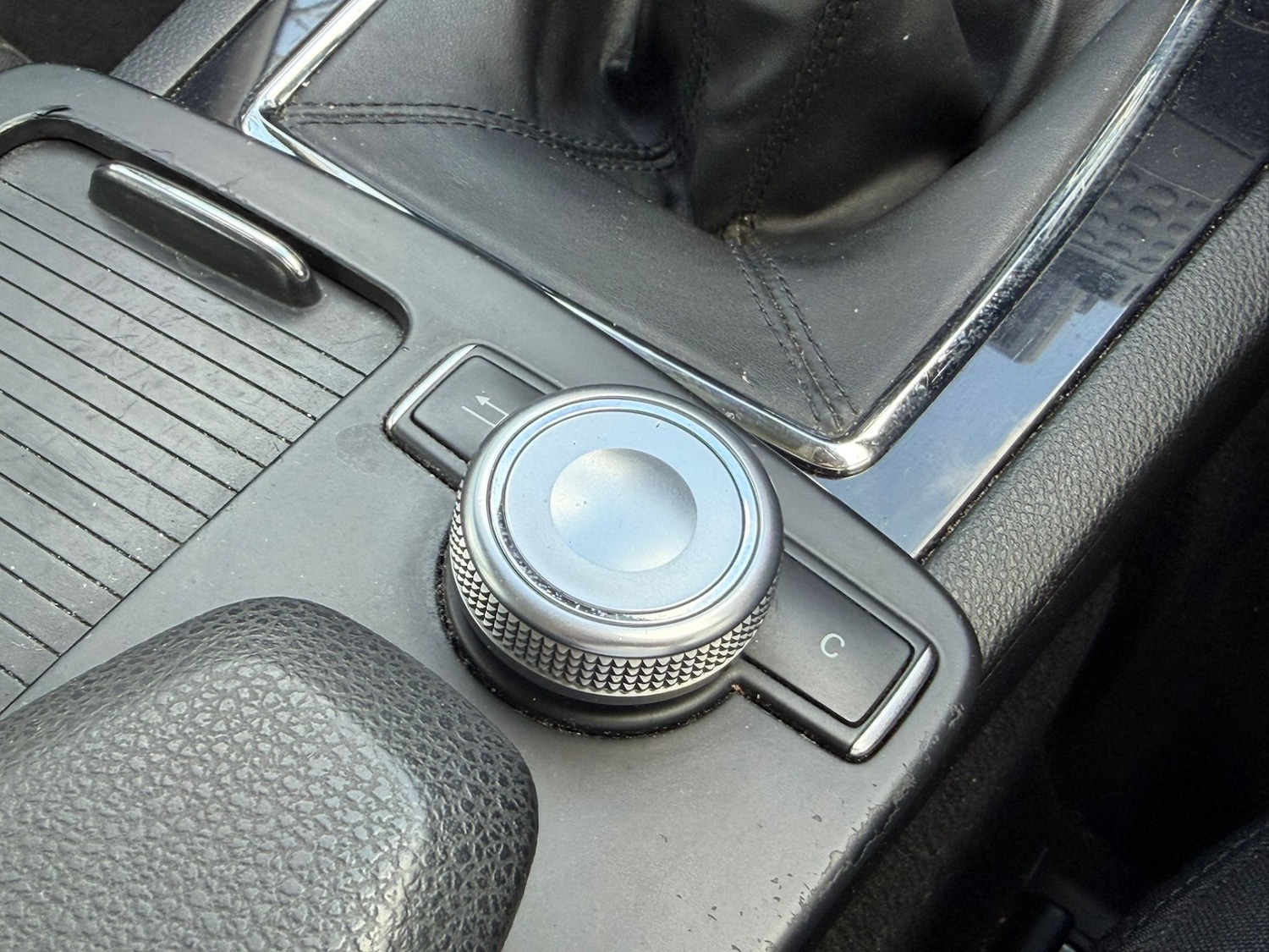 Used Mercedes-Benz C Class 2011 for sale - 77928033: Photo 47