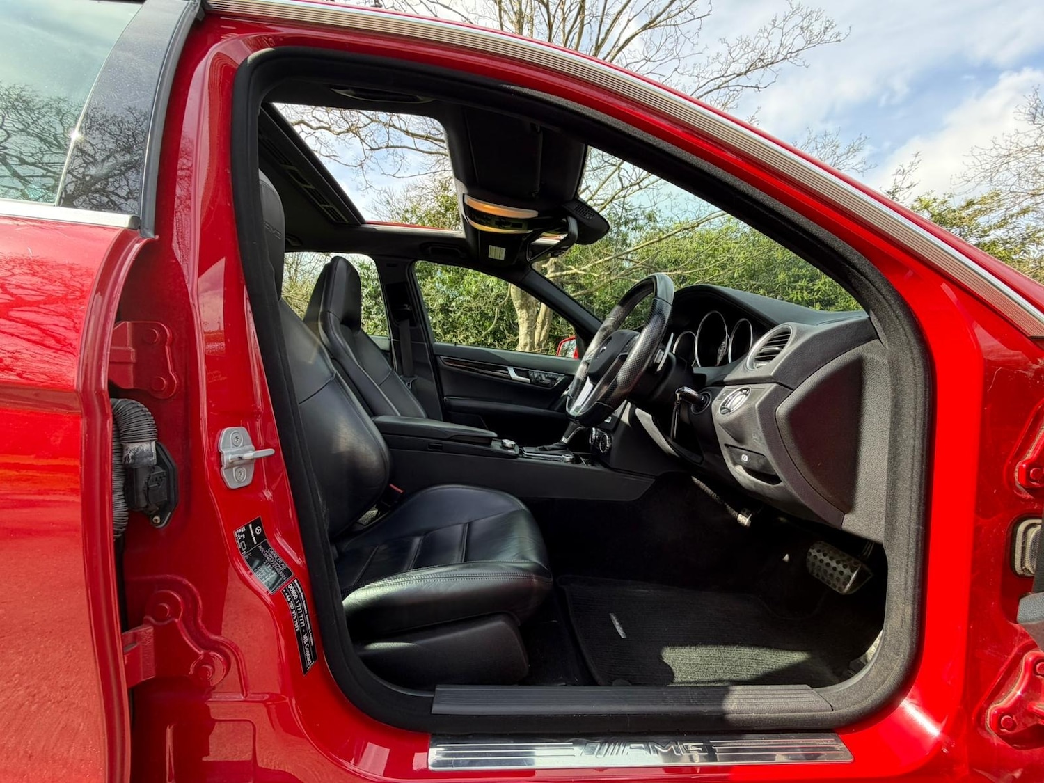 Used Mercedes-Benz C Class 2011 for sale - 77927987: Photo 24