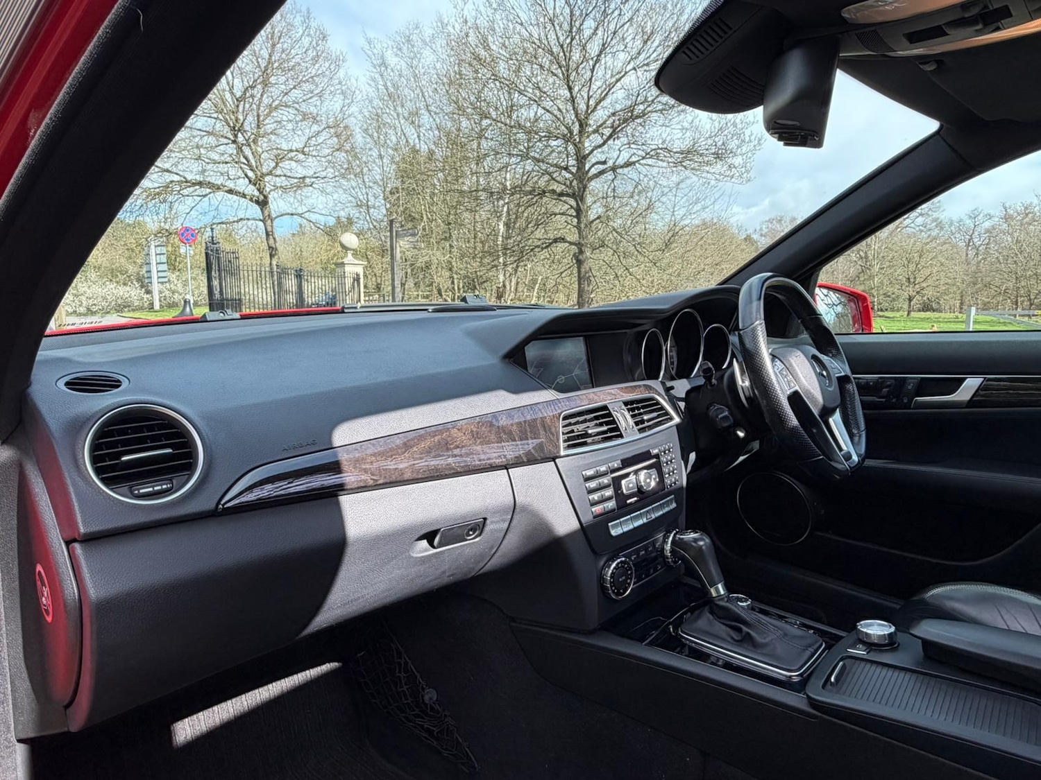 Used Mercedes-Benz C Class 2011 for sale - 77927987: Photo 35