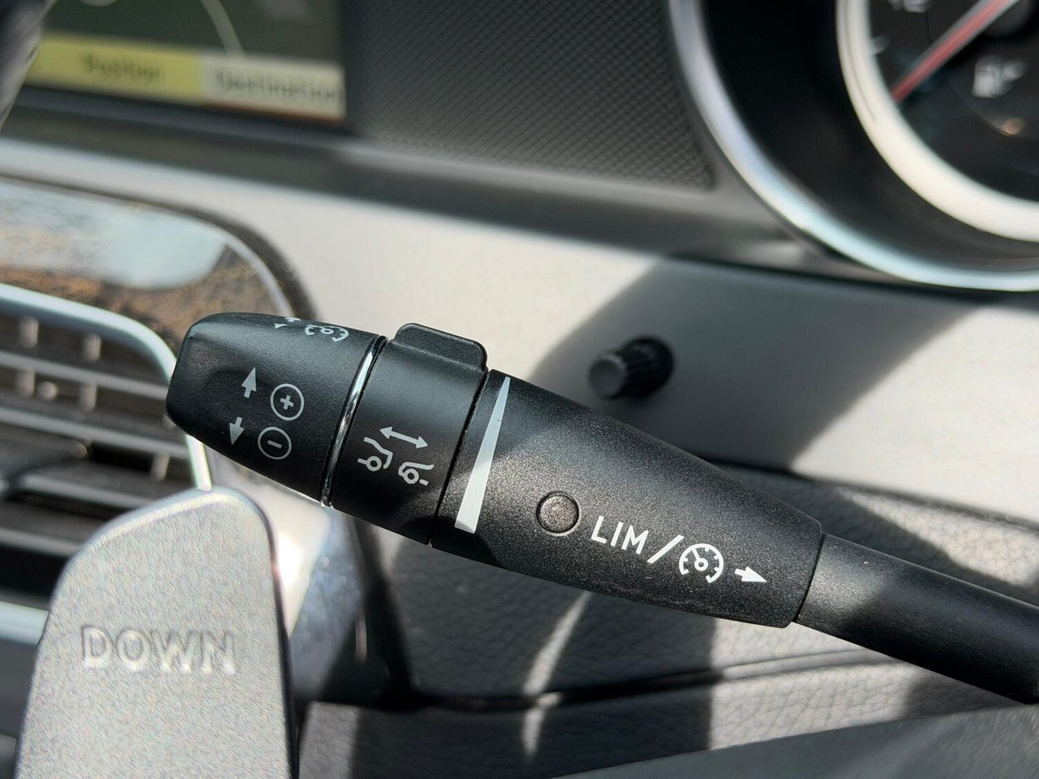 Used Mercedes-Benz C Class 2011 for sale - 77927987: Photo 56