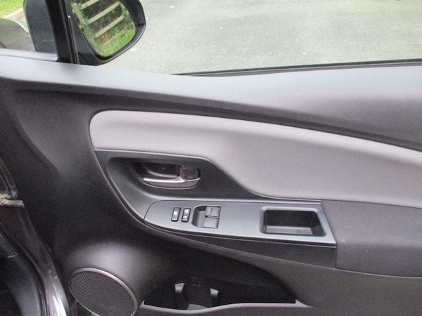 Used Toyota Yaris 2016 for sale - 76313081: Photo 12
