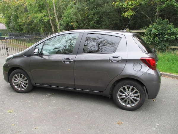 Used Toyota Yaris 2016 for sale - 76313081: Photo 5