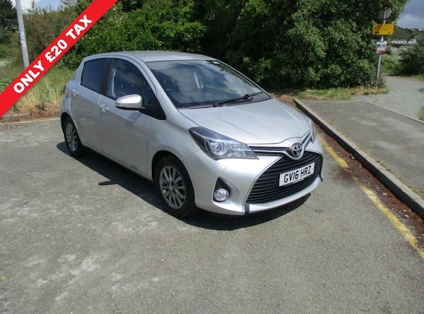 Used Toyota Yaris 2016 for sale - 74876928: Photo 1