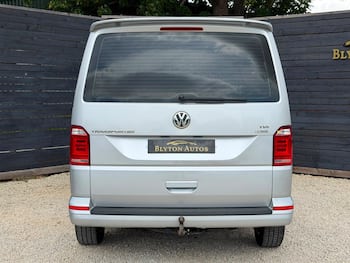 Used Volkswagen Transporter Shuttle 2016 for sale - 79888196: Photo