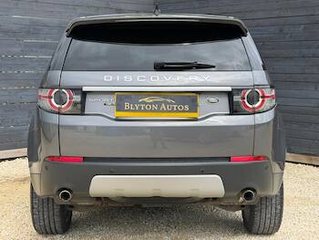 Used Land Rover Discovery Sport 2018 for sale - 79888112: Photo