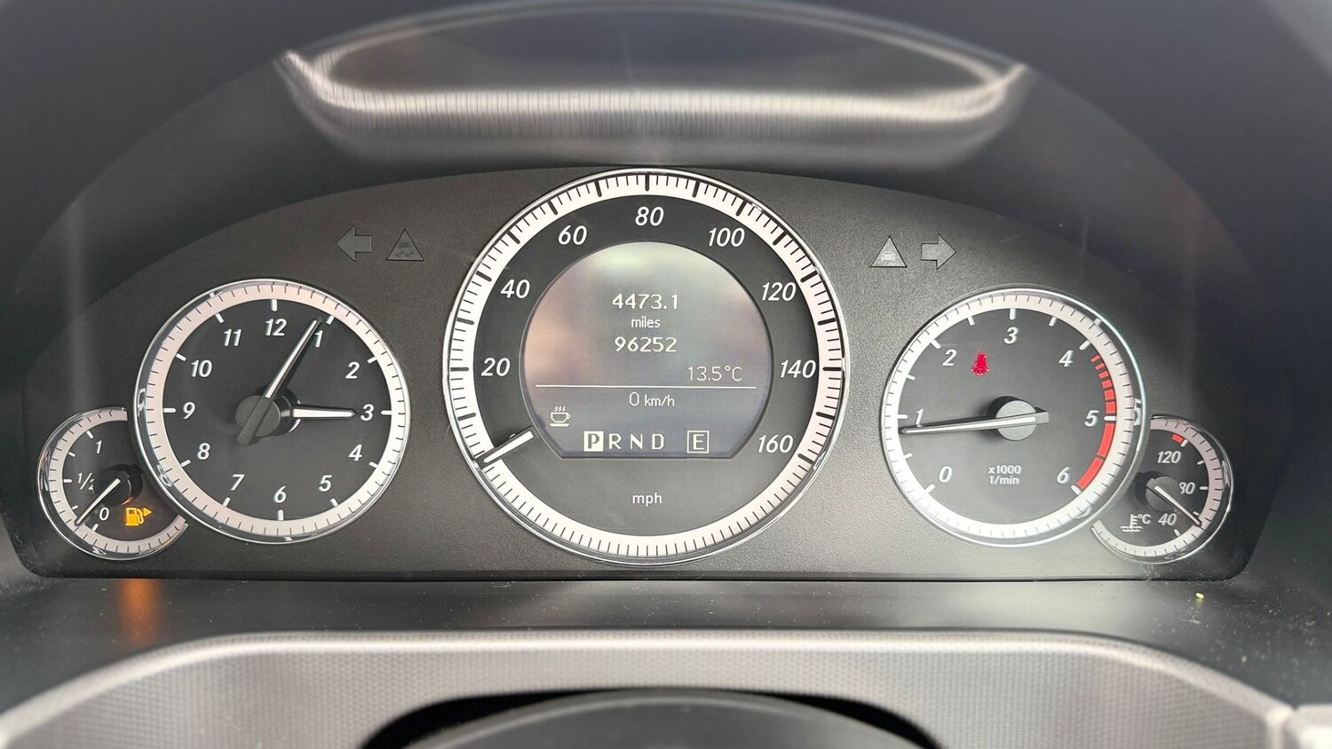 Used Mercedes-Benz E Class 2011 for sale - 77903150: Photo 38