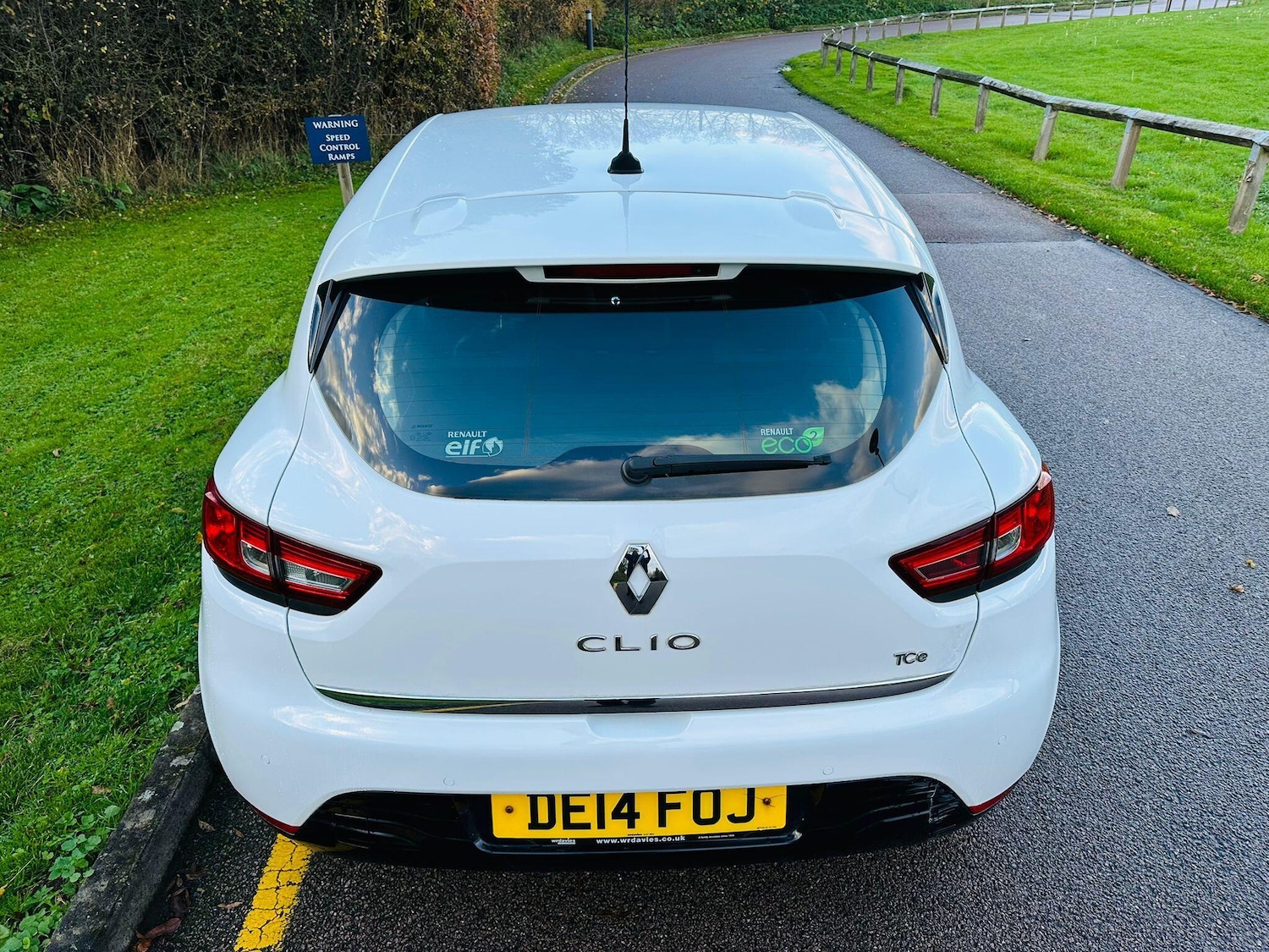 Used Renault Clio 2014 for sale - 76688512: Photo 17