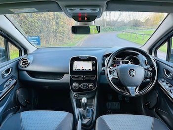 Used Renault Clio 2014 for sale - 76688512: Photo