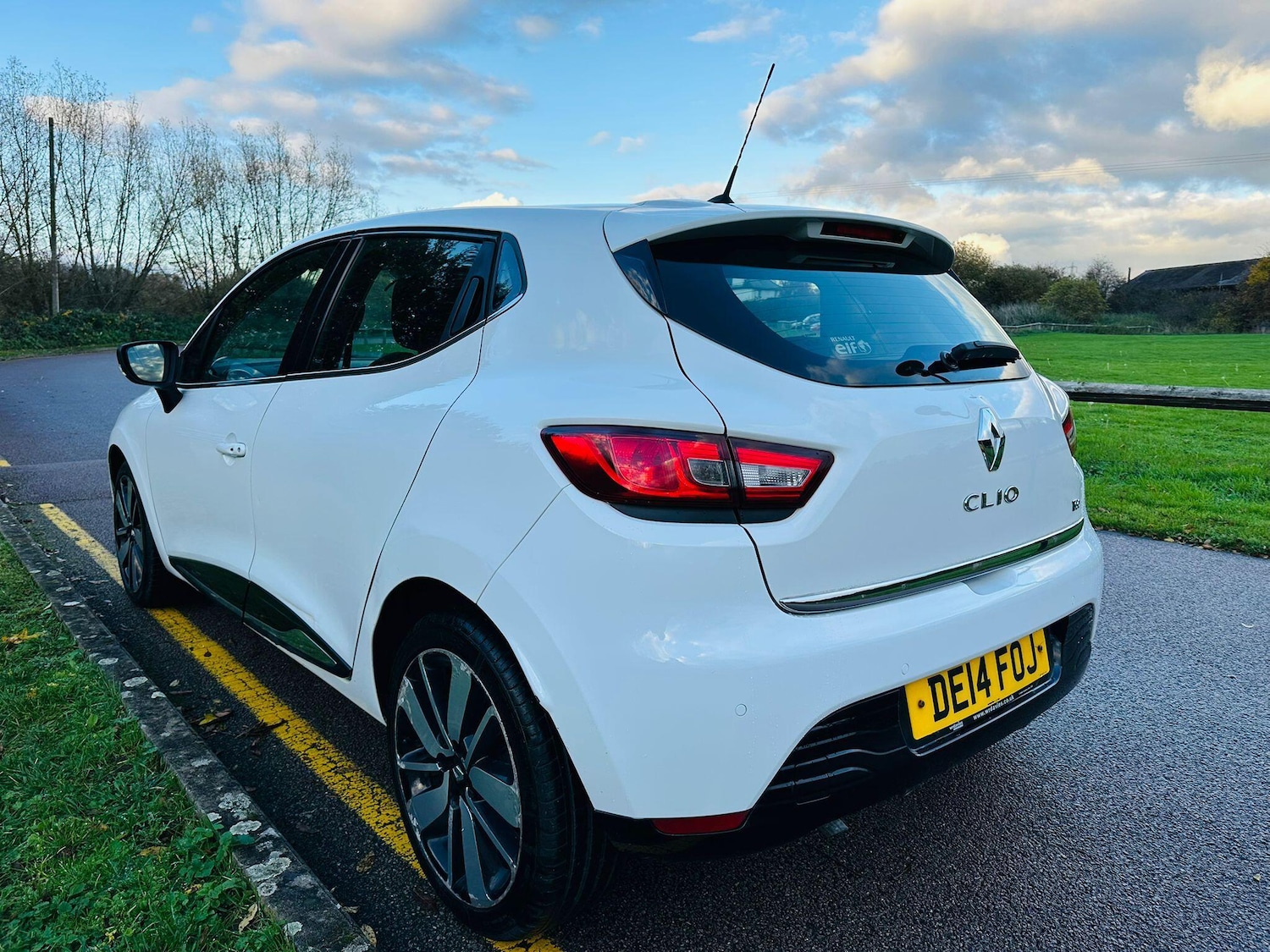 Used Renault Clio 2014 for sale - 76688512: Photo 3