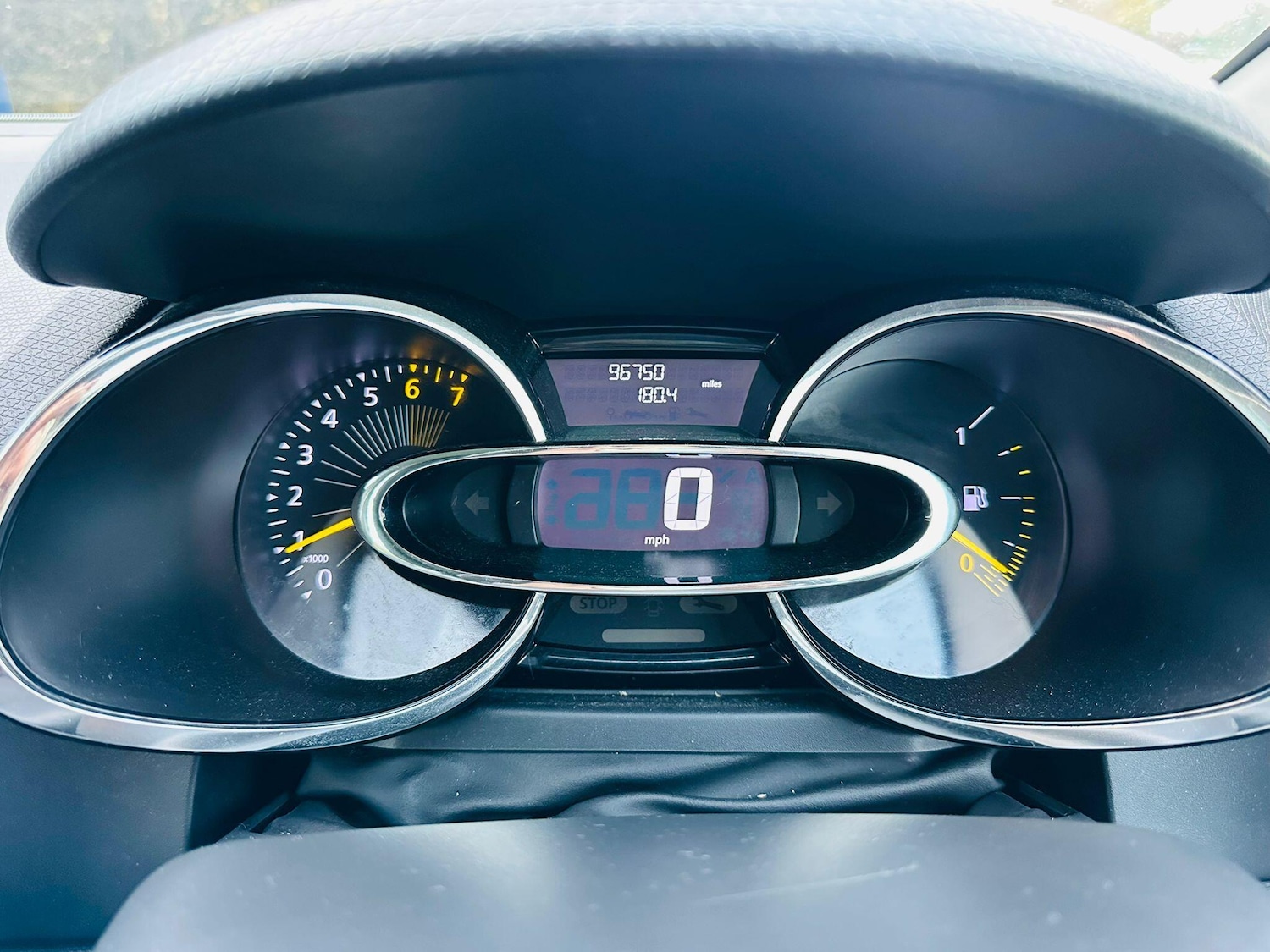 Used Renault Clio 2014 for sale - 76688512: Photo 30