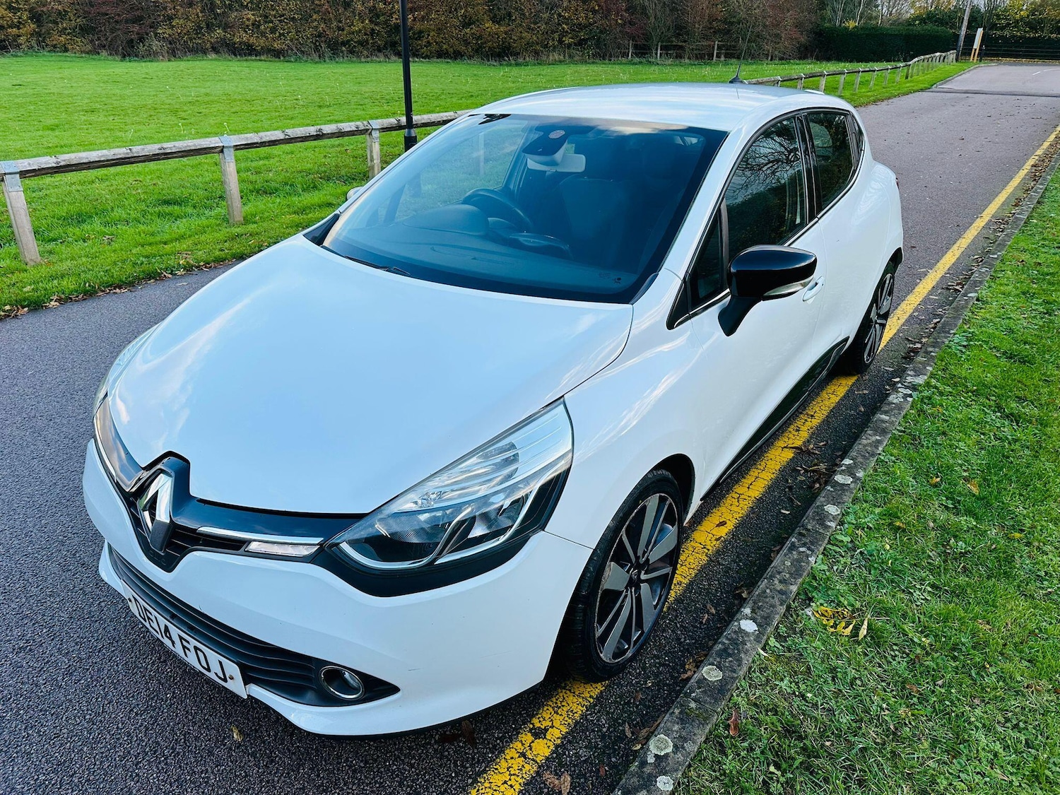 Used Renault Clio 2014 for sale - 76688512: Photo 5