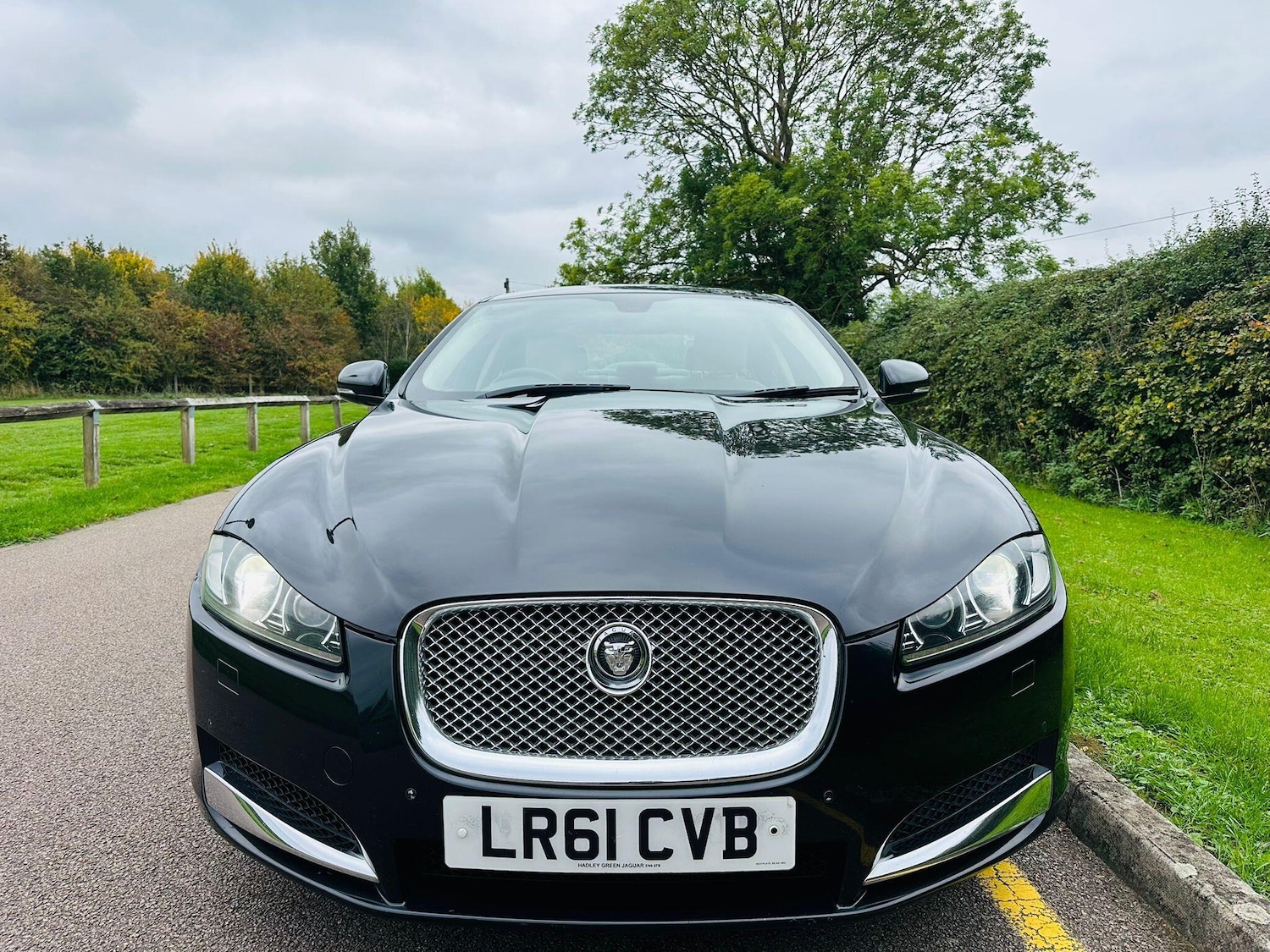 Used Jaguar XF 2011 for sale - 76689083: Photo 13