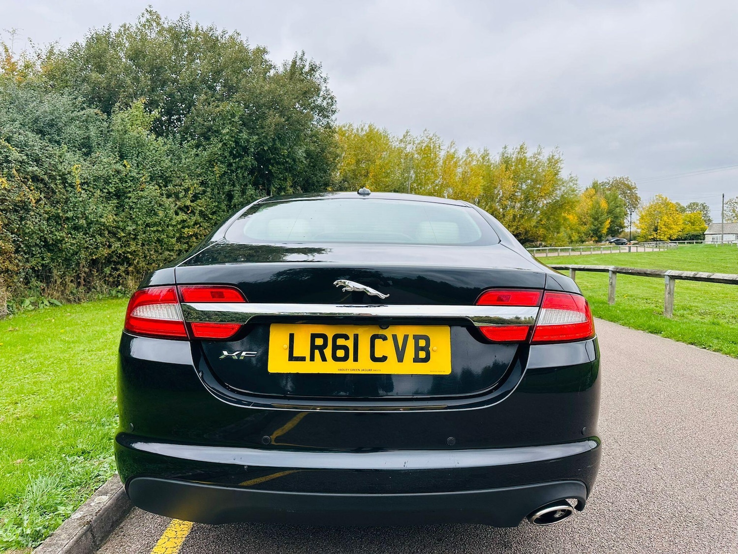 Used Jaguar XF 2011 for sale - 76689083: Photo 16