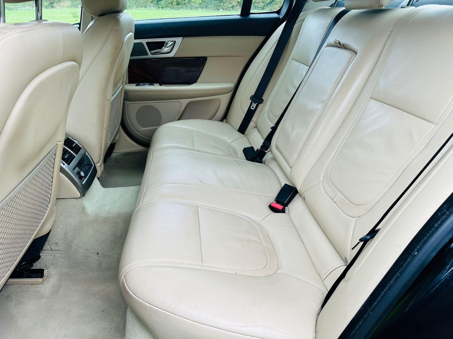 Used Jaguar XF 2011 for sale - 76689083: Photo 42