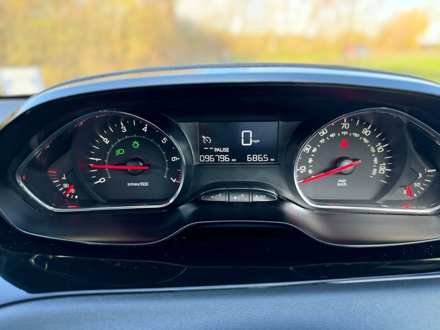 Used Peugeot 208 2014 for sale - 76743009: Photo 33