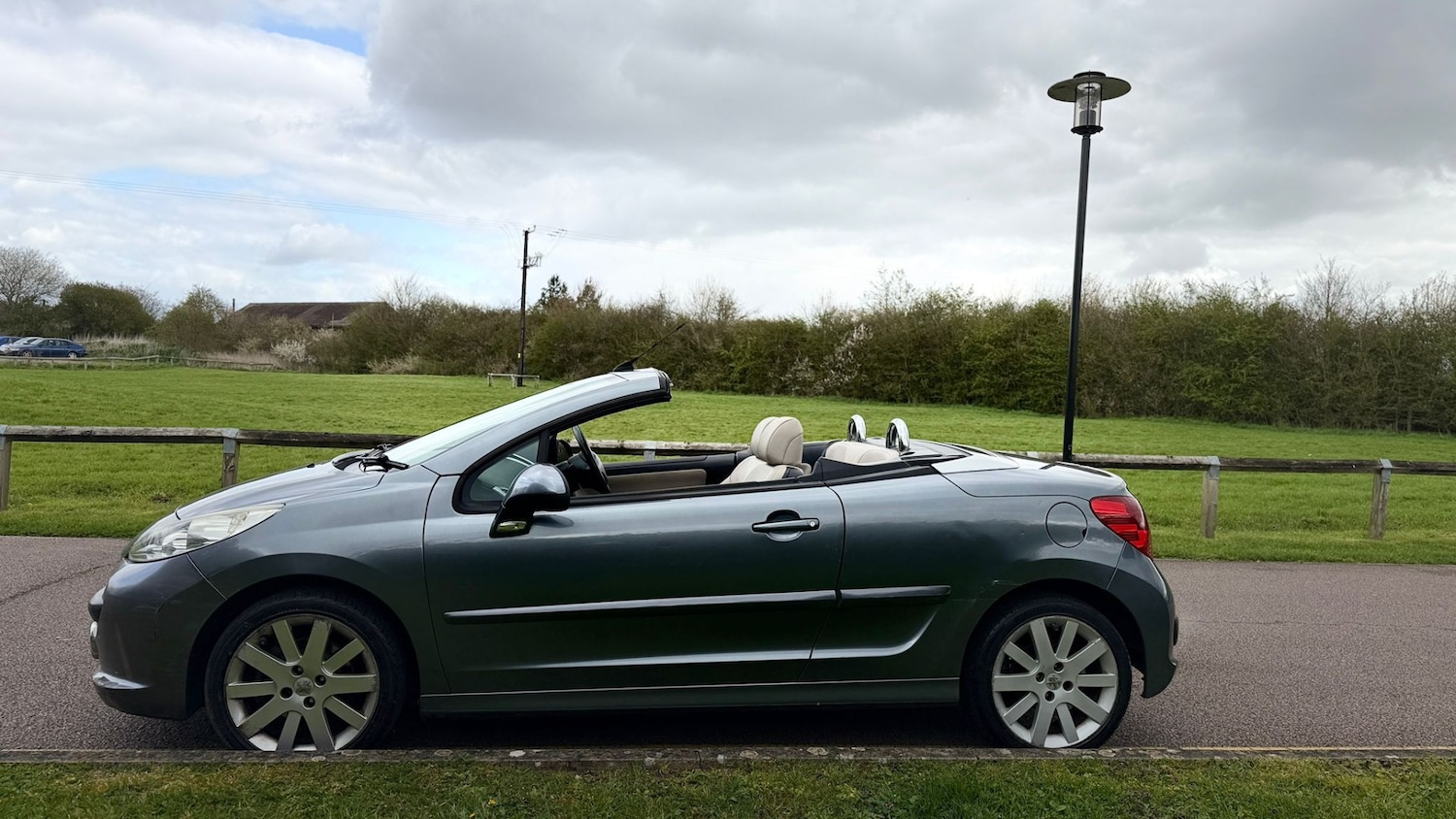 Used Peugeot 207 2008 for sale - 78087969: Photo 18