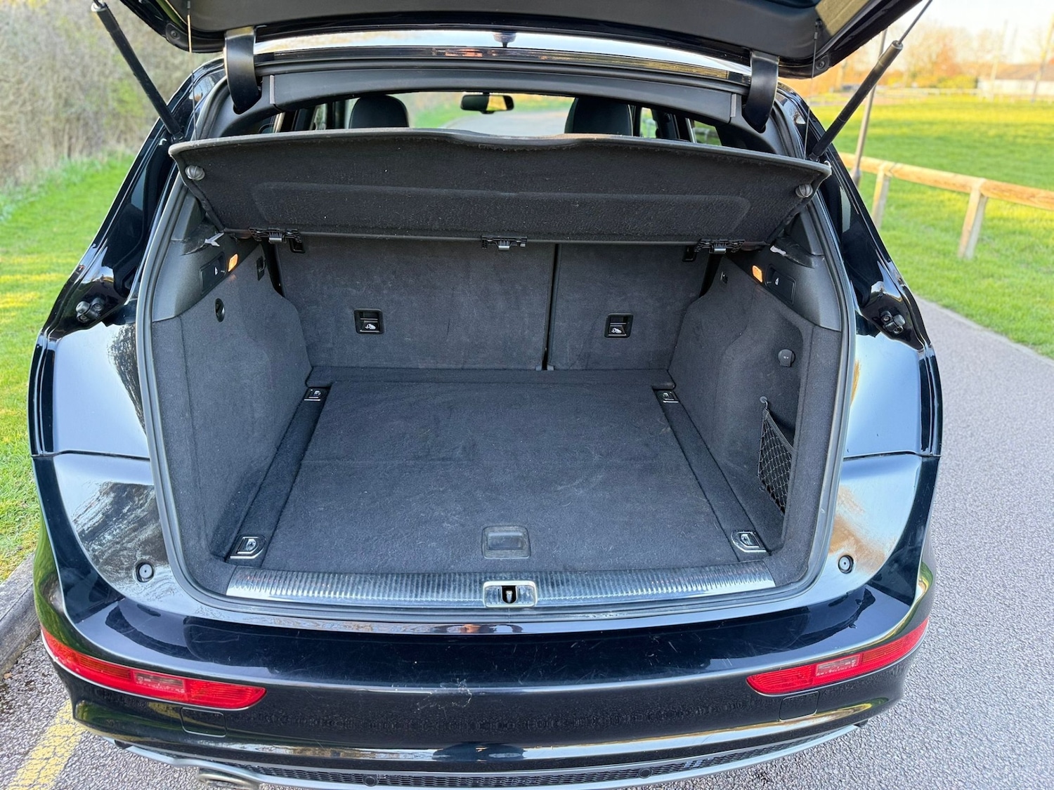 Used Audi Q5 2014 for sale - 77939285: Photo 42