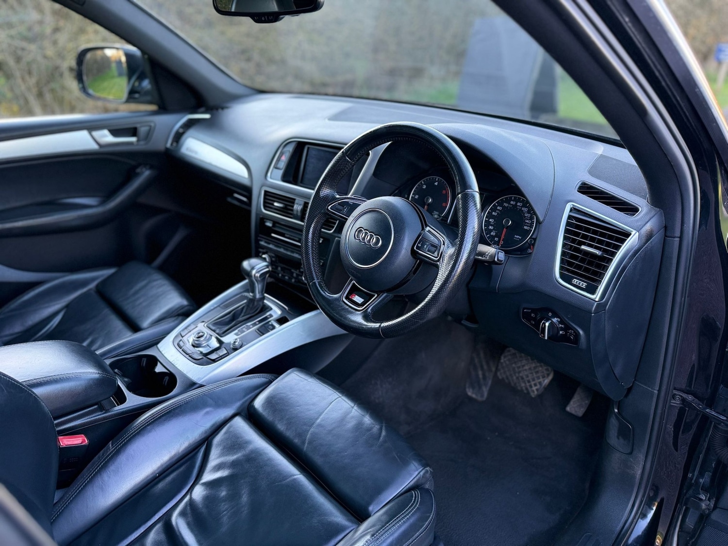 Used Audi Q5 2014 for sale - 77939285: Photo 49