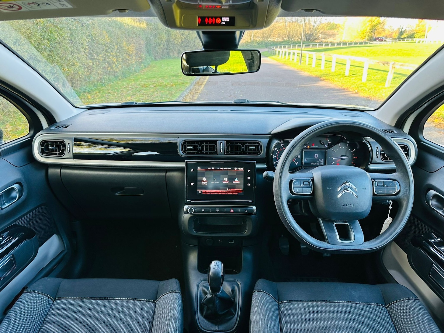 Used Citroen C3 2018 for sale - 77033161: Photo 2