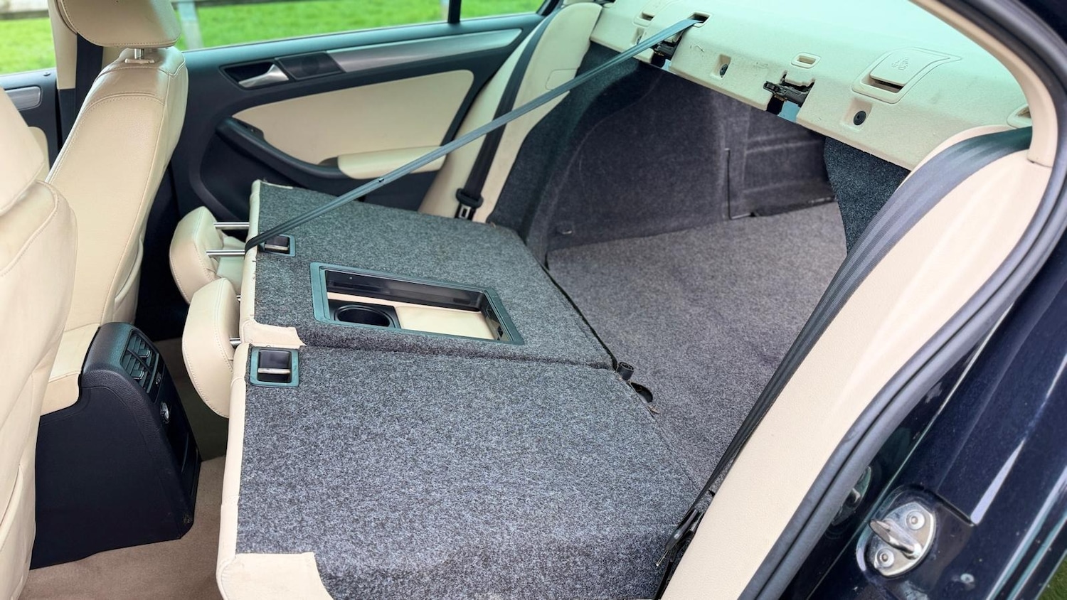 Used Volkswagen Jetta 2011 for sale - 77845423: Photo 21