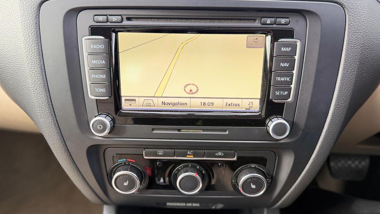 Used Volkswagen Jetta 2011 for sale - 77845423: Photo 22