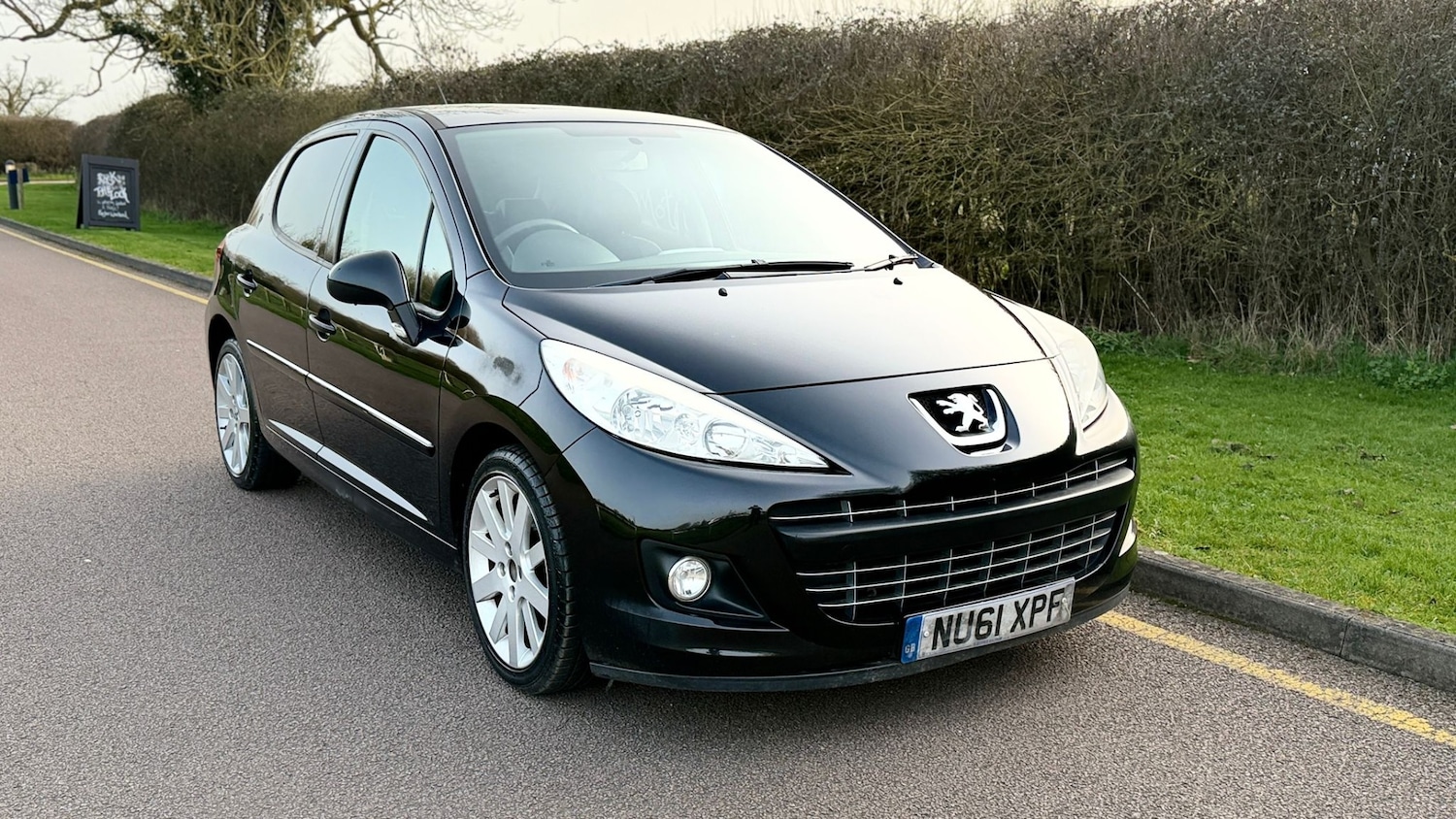Used Peugeot 207 2011 for sale - 77845276: Photo 5