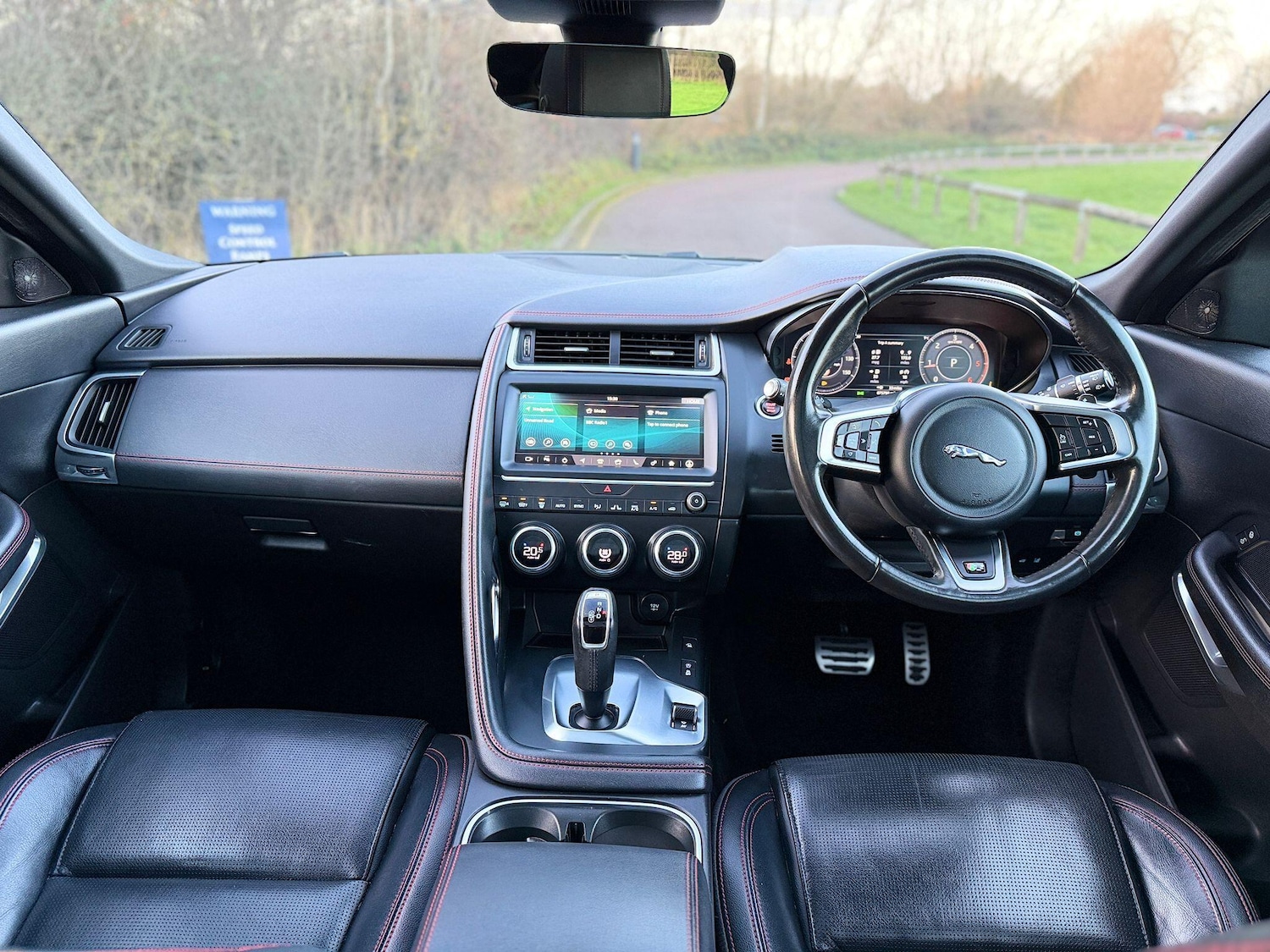 Used Jaguar E-Pace 2019 for sale - 76899249: Photo 22