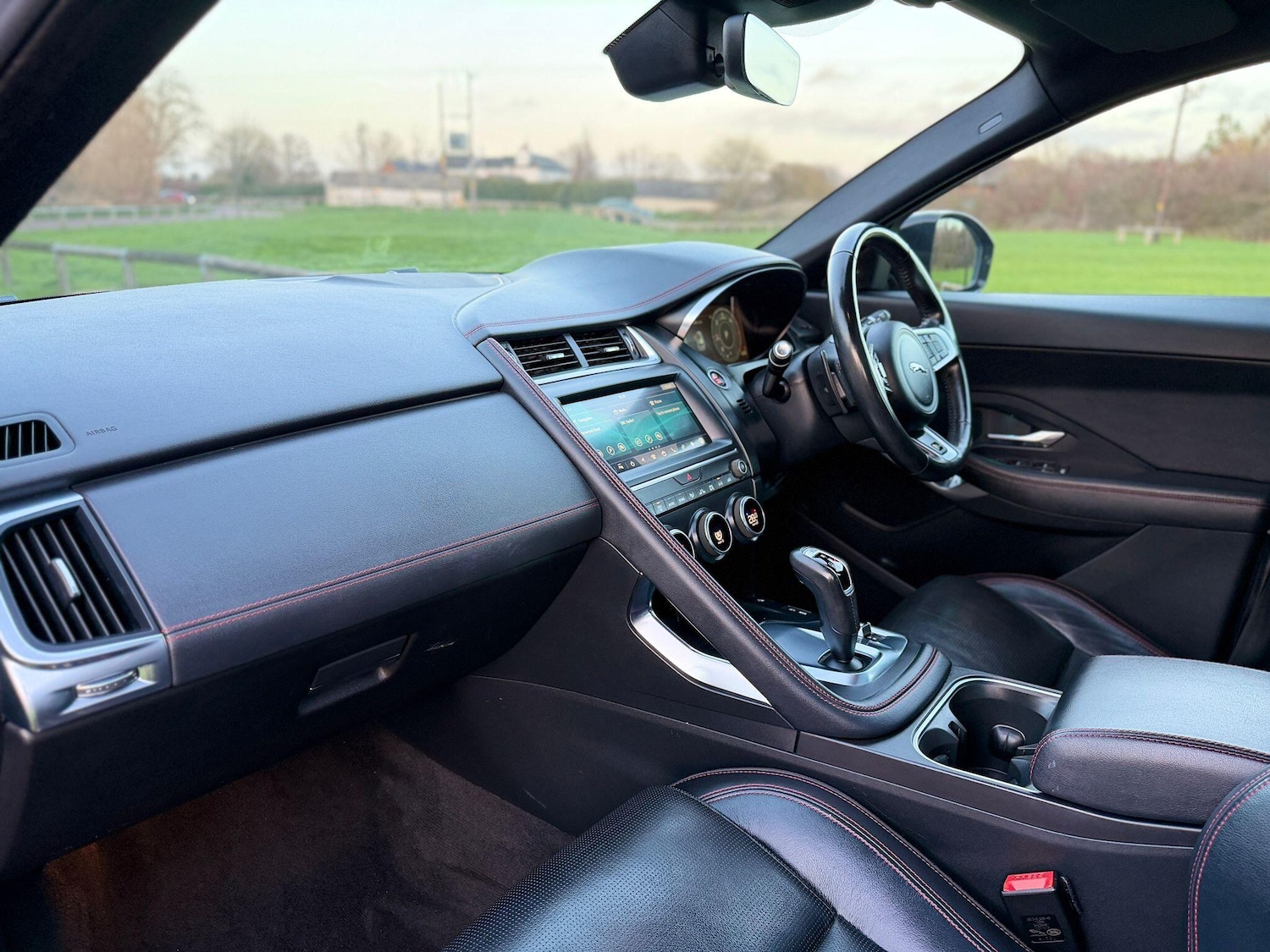 Used Jaguar E-Pace 2019 for sale - 76899249: Photo 25