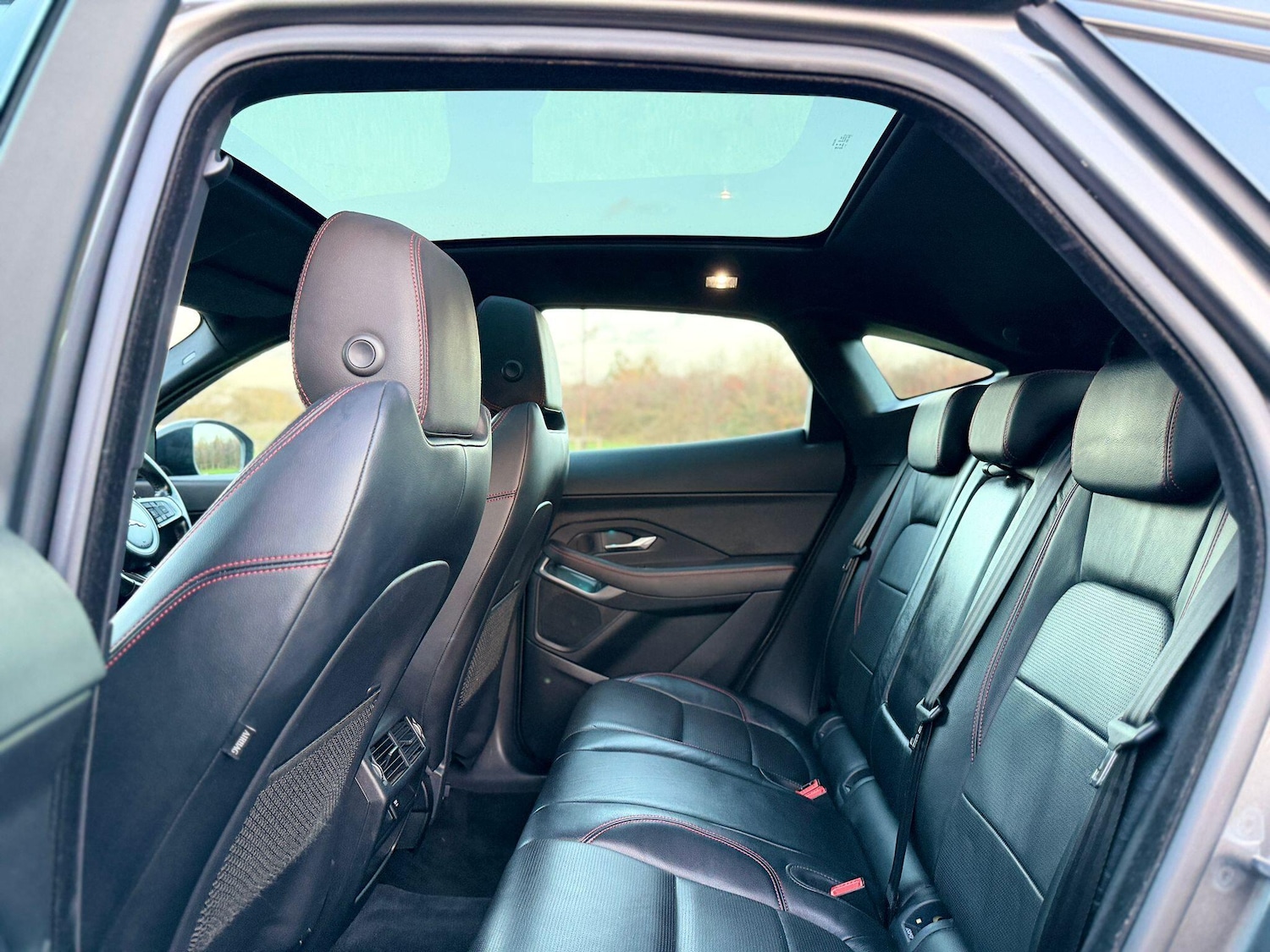 Used Jaguar E-Pace 2019 for sale - 76899249: Photo 35