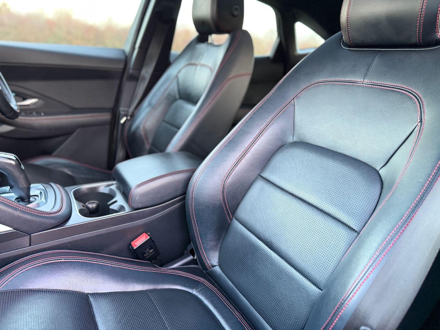 Used Jaguar E-Pace 2019 for sale - 76899249: Photo 58