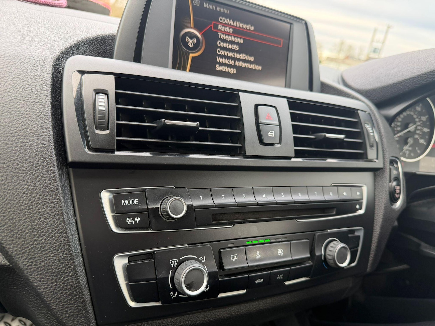 Used BMW 1 Series for sale - 76690021: Photo 27