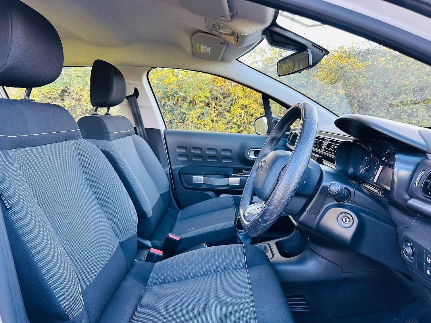 Used Citroen C3 for sale - 76689972: Photo 25