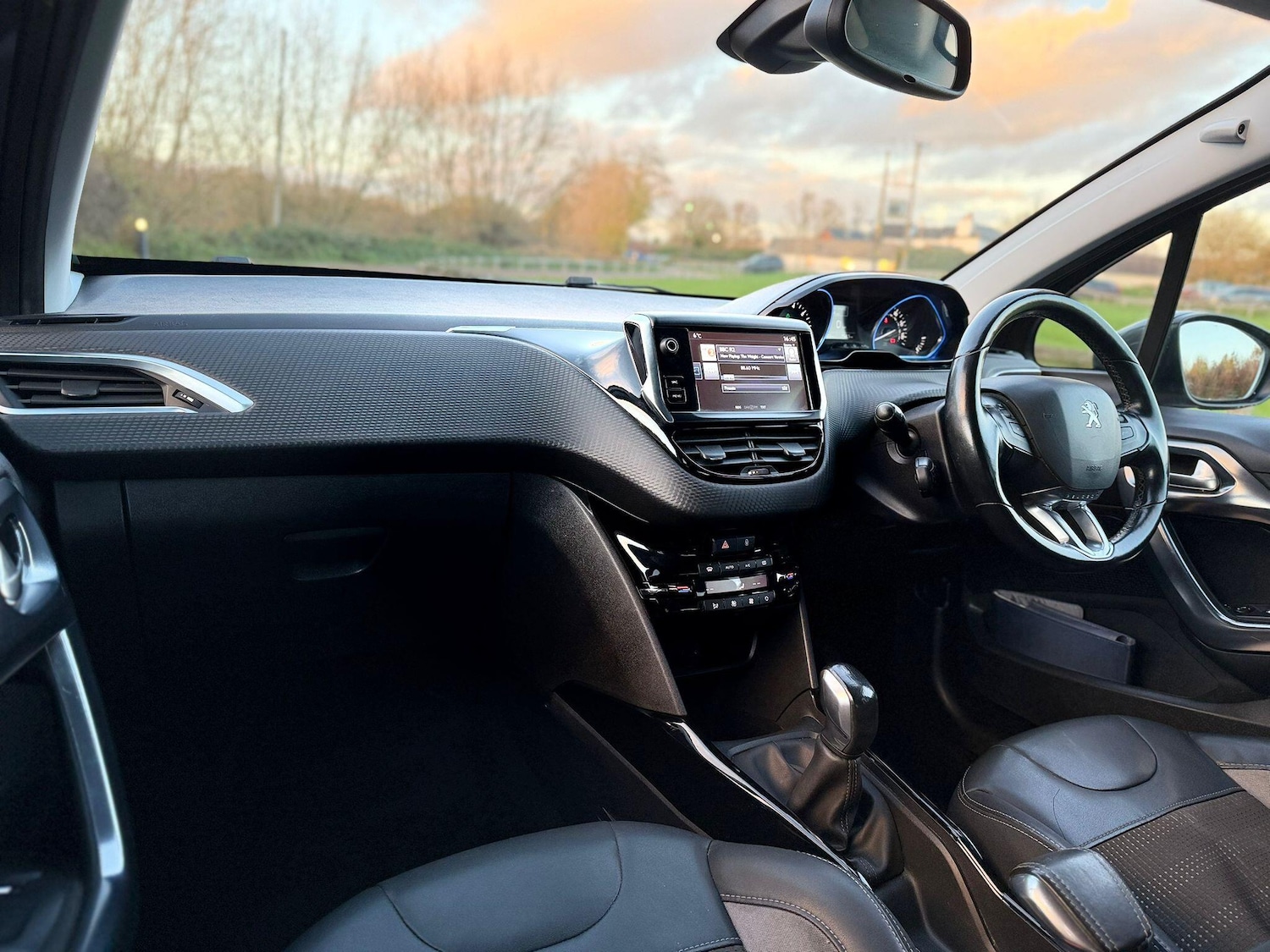 Used Peugeot 2008 2016 for sale - 76701747: Photo 33