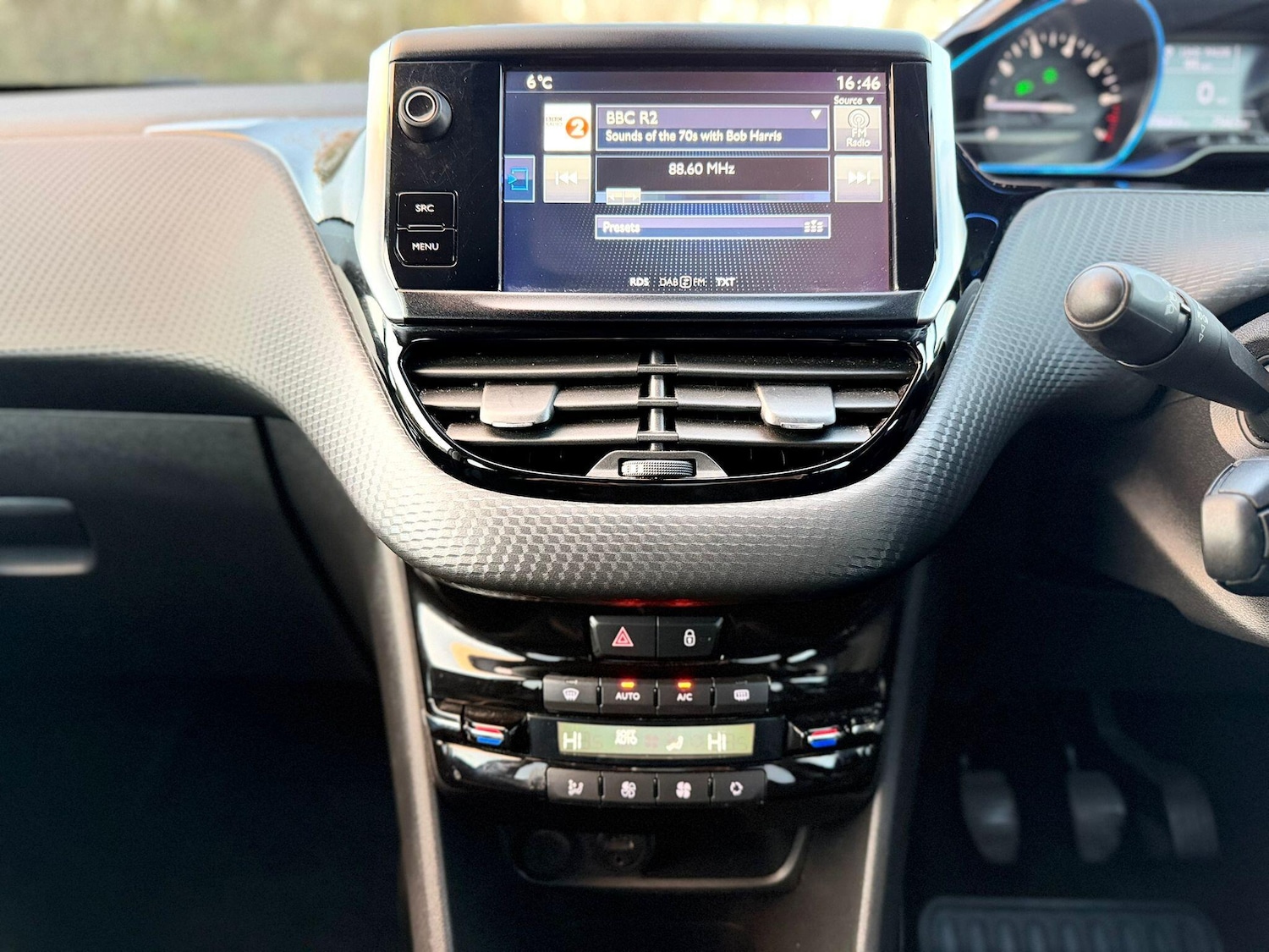 Used Peugeot 2008 2016 for sale - 76701747: Photo 39