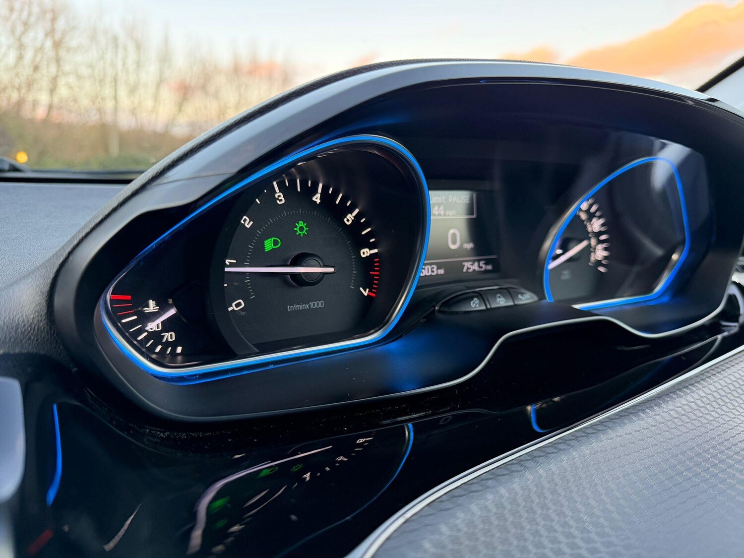 Used Peugeot 2008 2016 for sale - 76701747: Photo 42