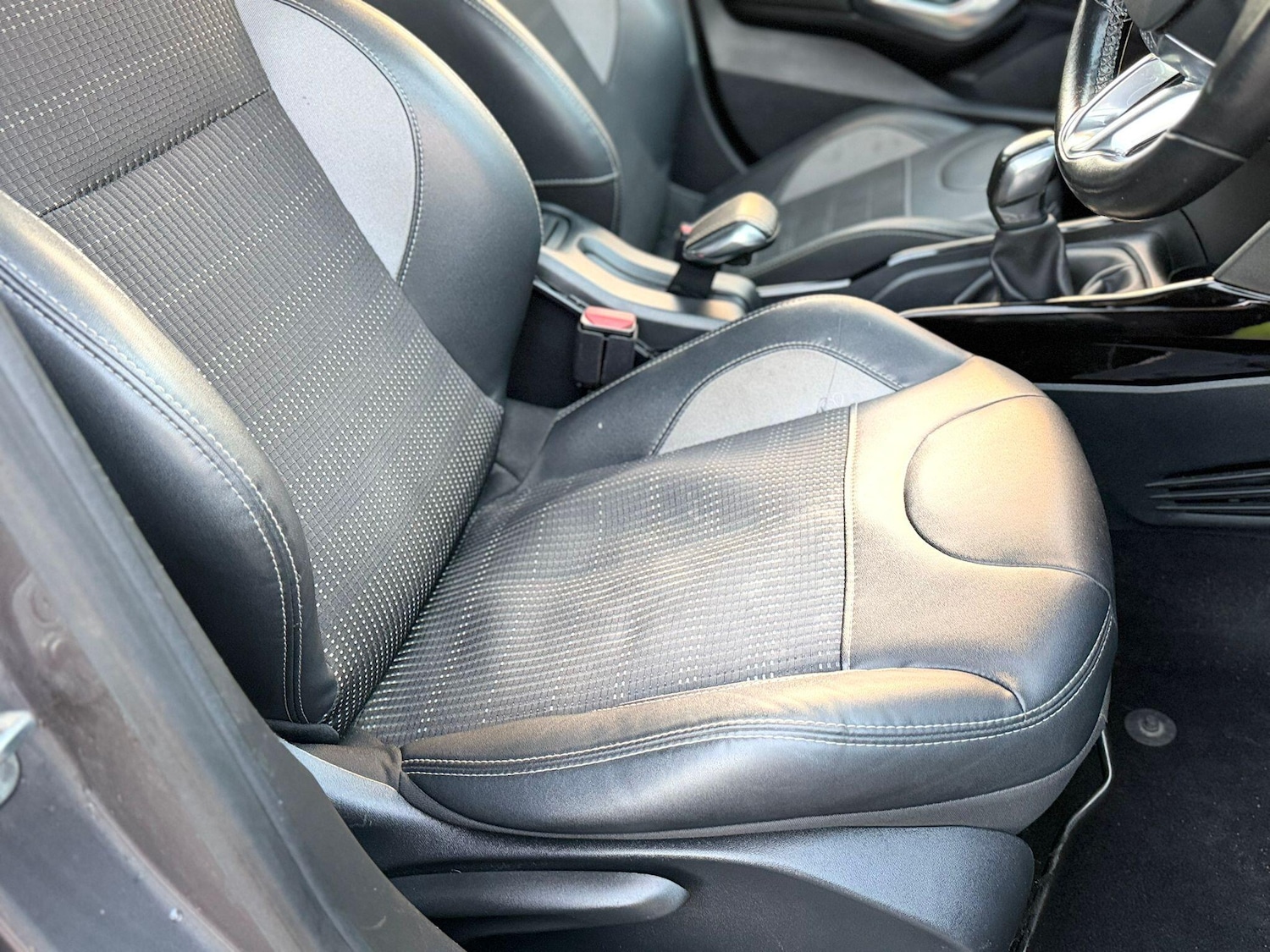 Used Peugeot 2008 2016 for sale - 76701747: Photo 49