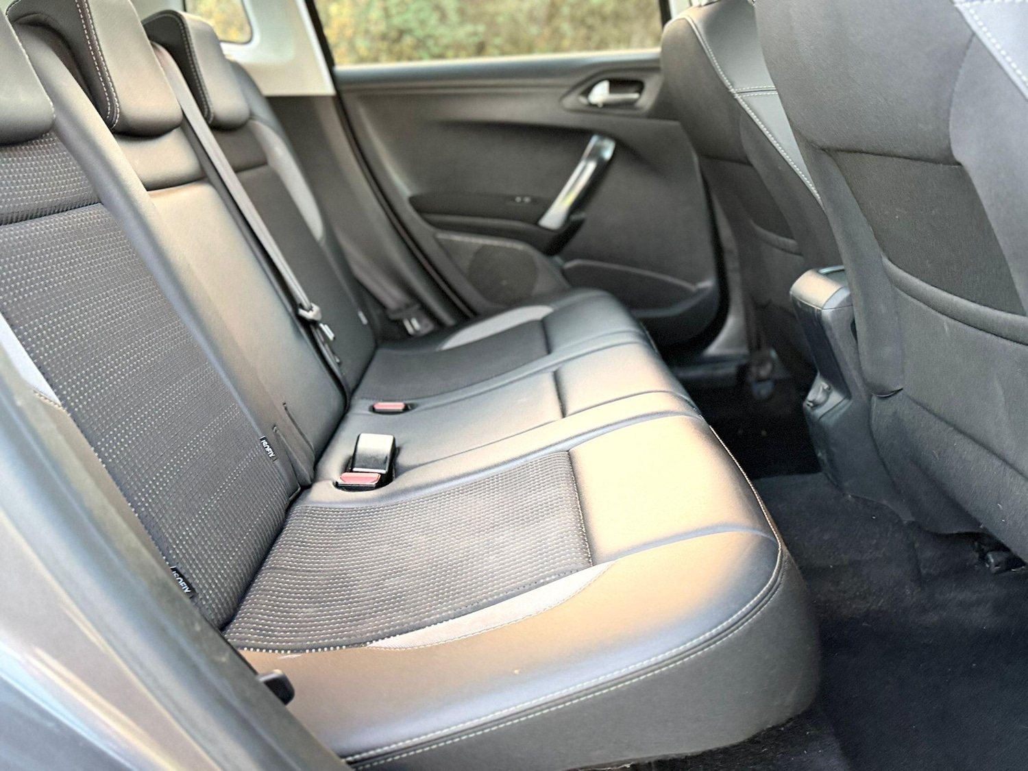 Used Peugeot 2008 2016 for sale - 76701747: Photo 57