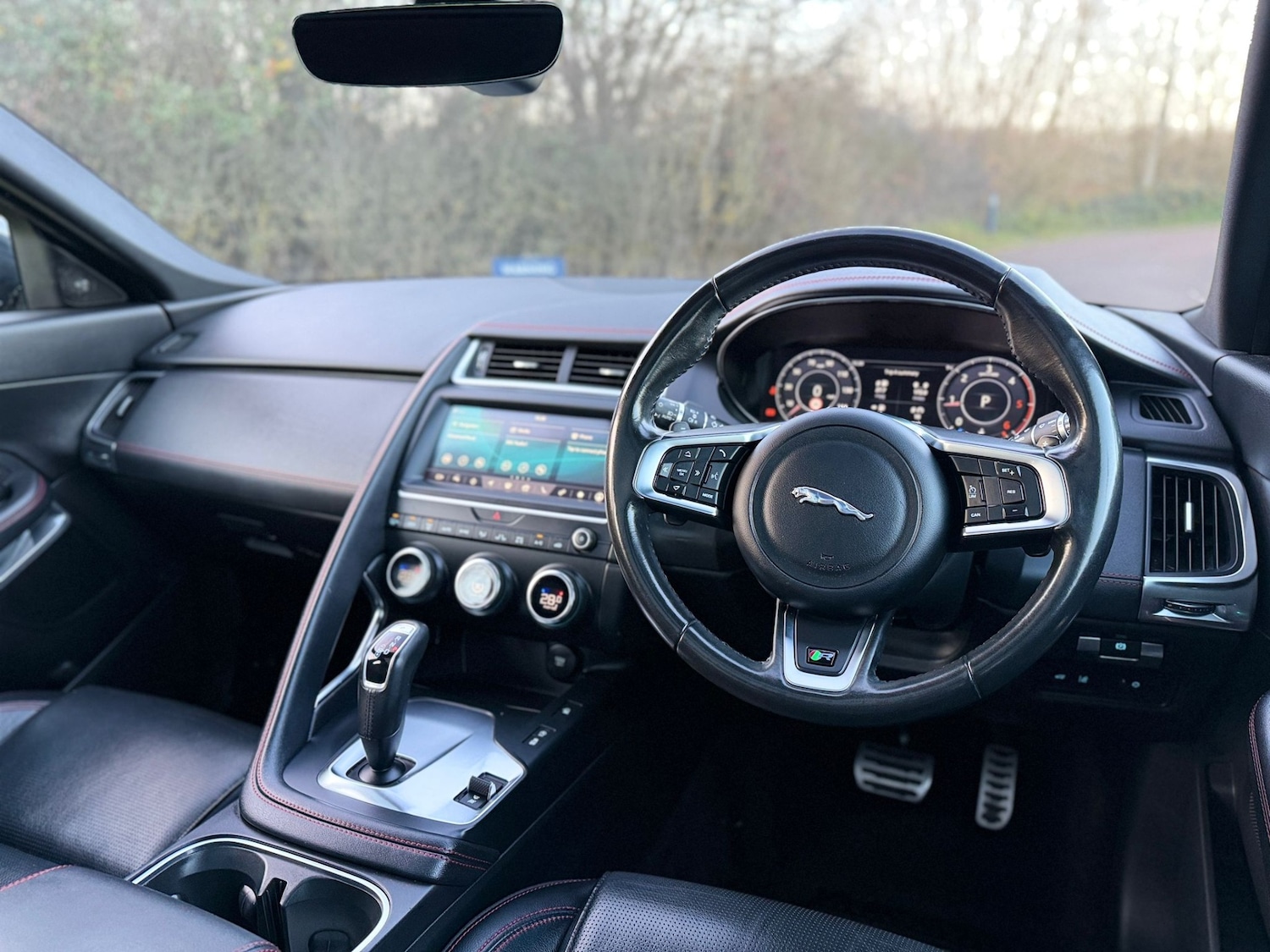 Used Jaguar E-Pace 2019 for sale - 77033997: Photo 17