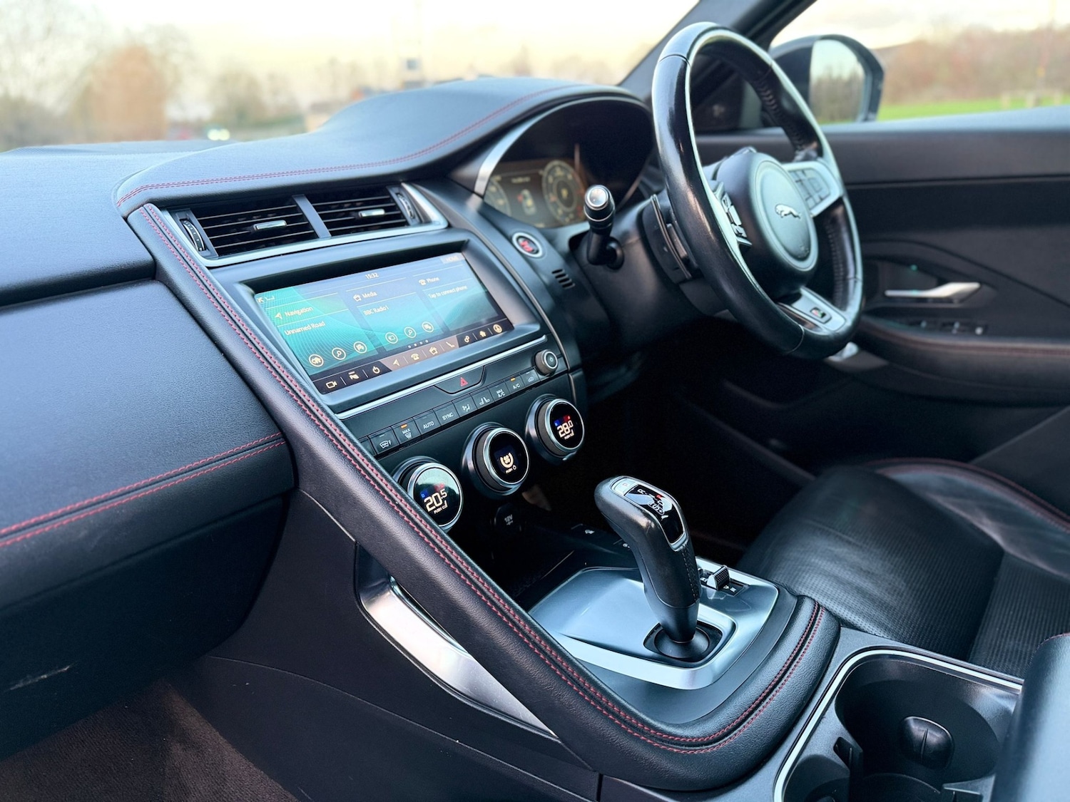 Used Jaguar E-Pace 2019 for sale - 77033997: Photo 43