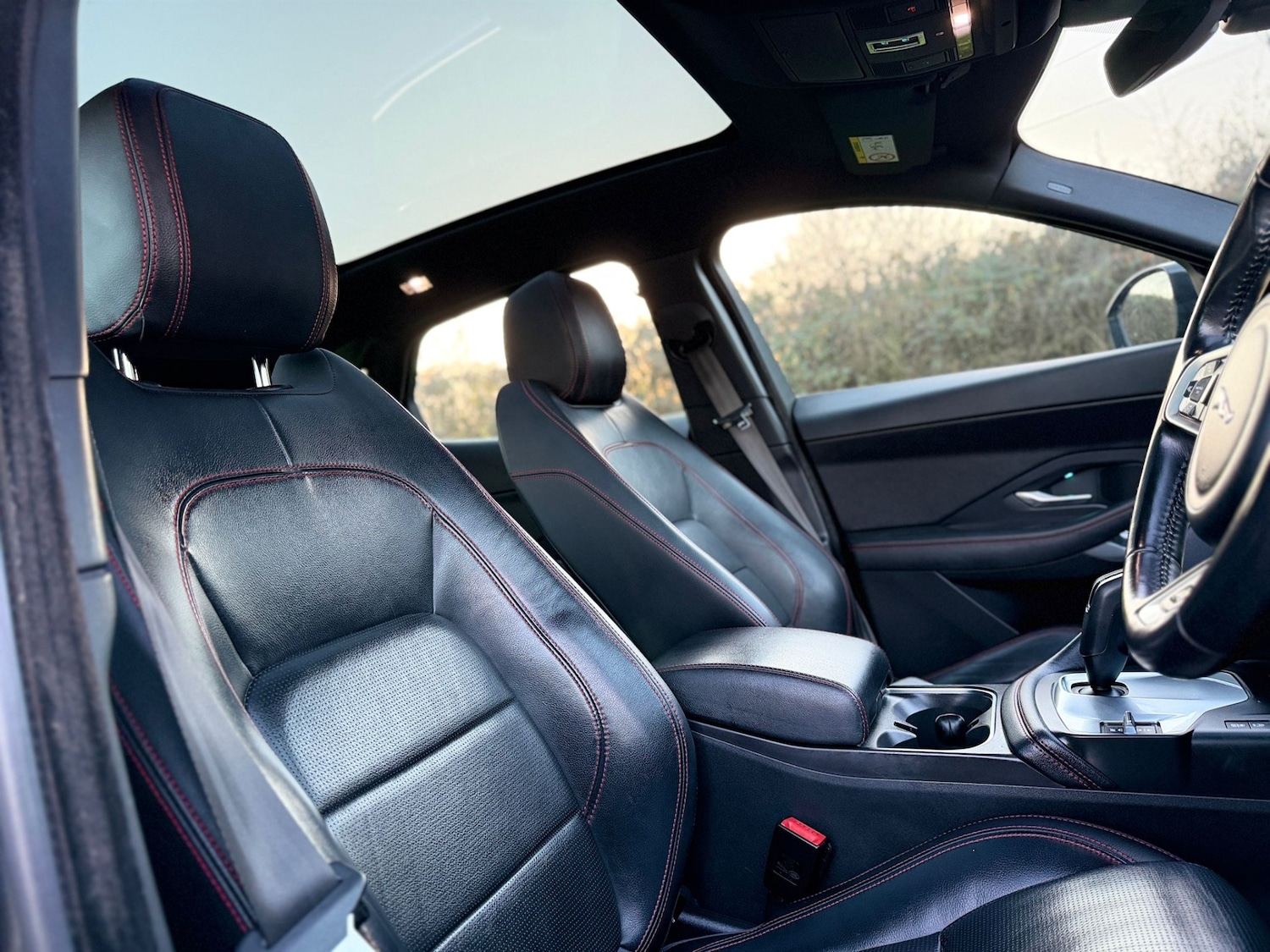 Used Jaguar E-Pace 2019 for sale - 77033997: Photo 56