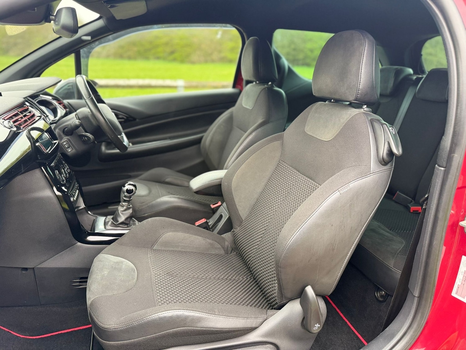 Used Citroen DS3 2014 for sale - 78087965: Photo 25