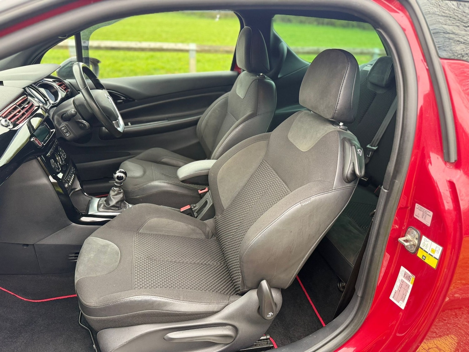 Used Citroen DS3 2014 for sale - 78087965: Photo 26