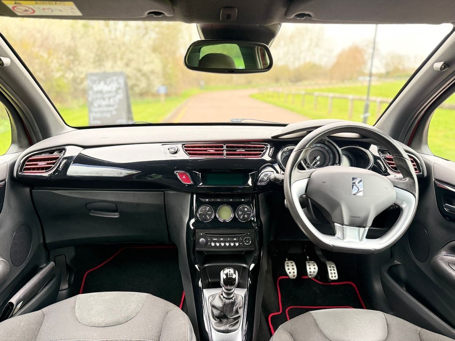 Used Citroen DS3 2014 for sale - 78087965: Photo 28