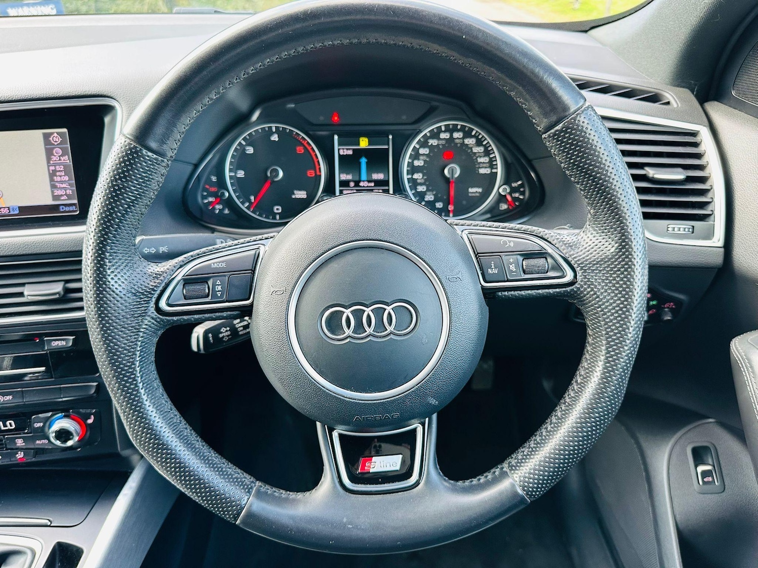 Used Audi Q5 2012 for sale - 76688928: Photo 39