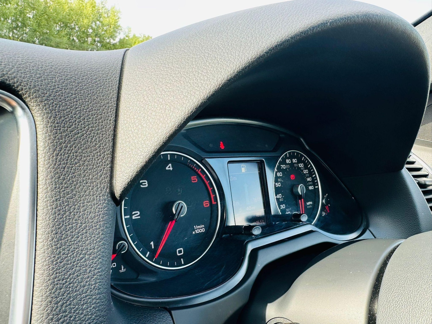 Used Audi Q5 2012 for sale - 76688928: Photo 44