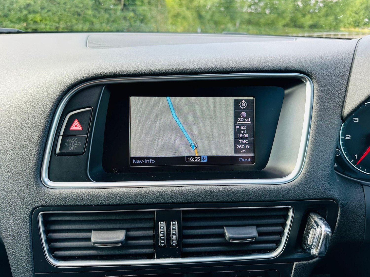 Used Audi Q5 2012 for sale - 76688928: Photo 45