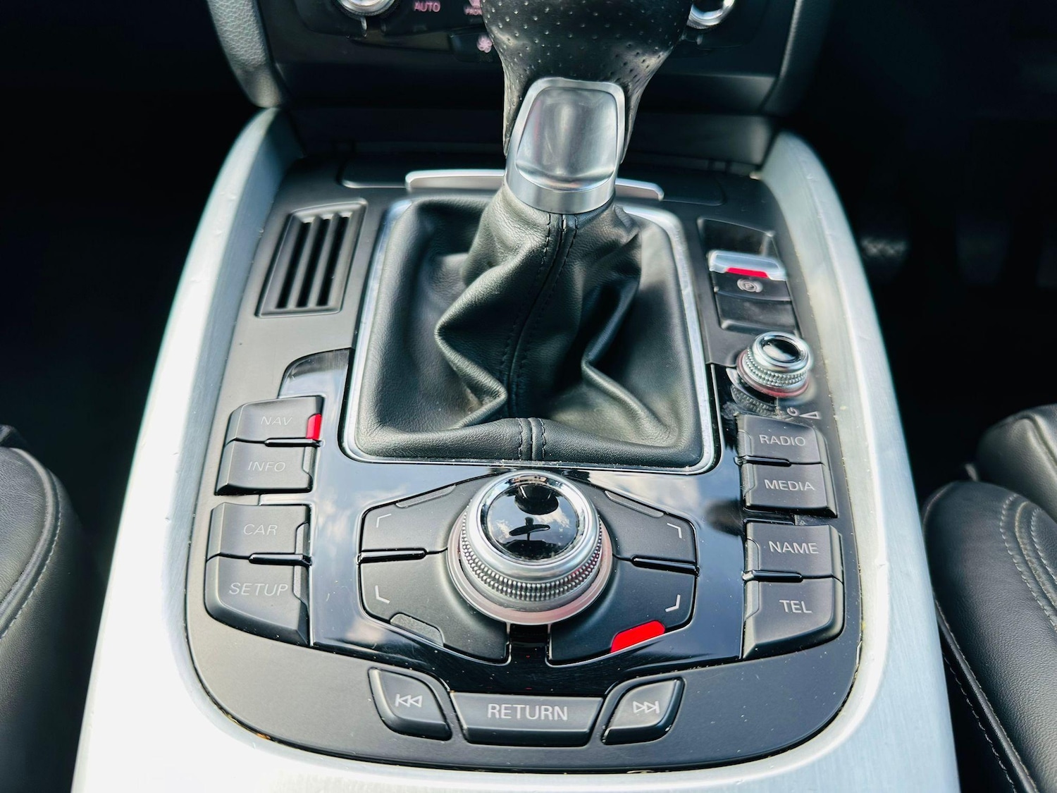 Used Audi Q5 2012 for sale - 76688928: Photo 46