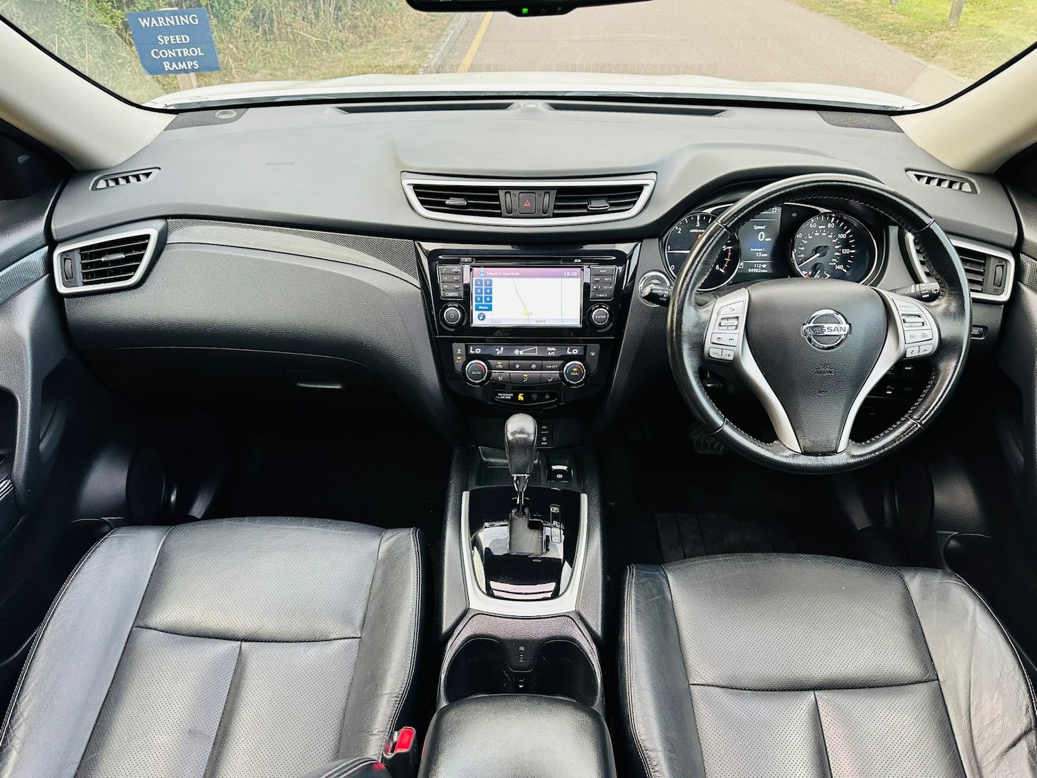 Used Nissan X-Trail 2016 for sale - 77677263: Photo 2