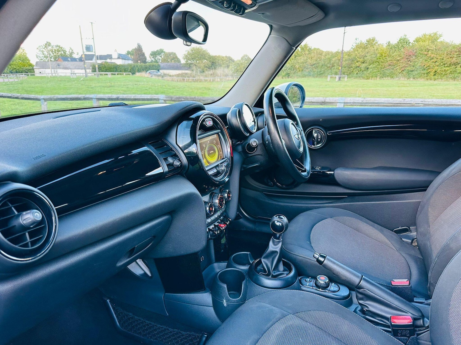 Used MINI Hatch 2015 for sale - 76688613: Photo 26